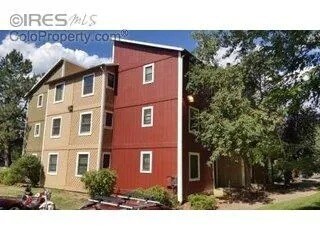 Building Photo - 2865 Sundown Ln