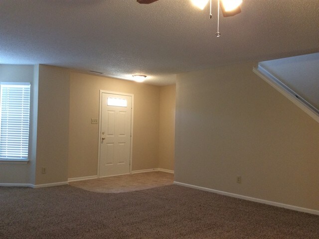 Building Photo - 12897 E 131st St