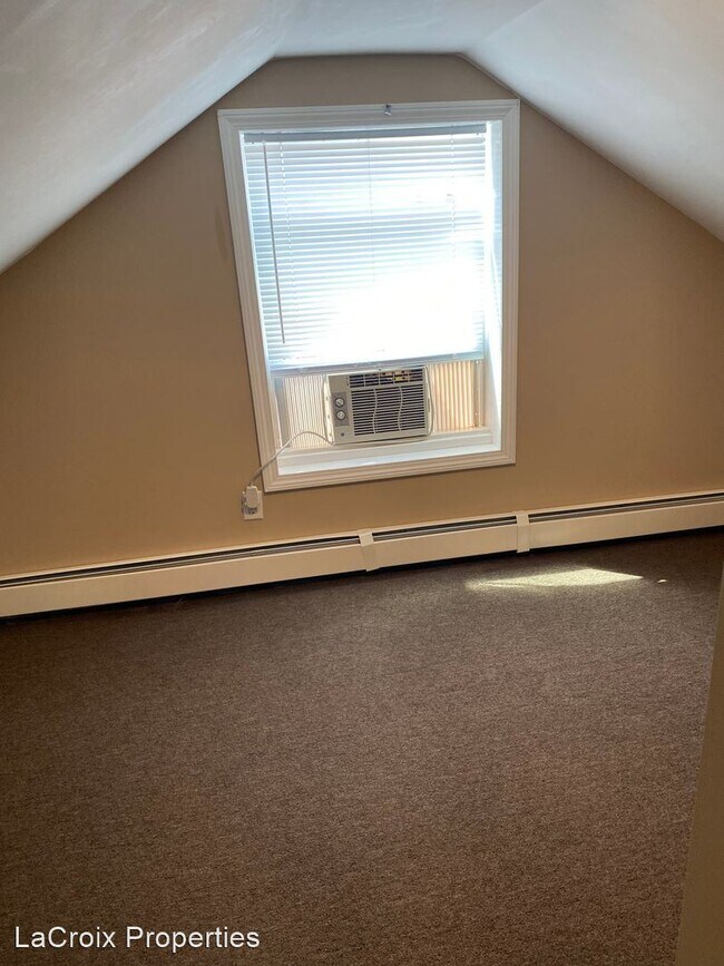 Building Photo - 4 br, 2 bath House - 50 Carder Road