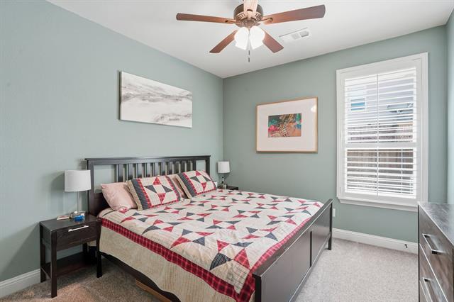 Building Photo - 1413 Nutmeg Ct