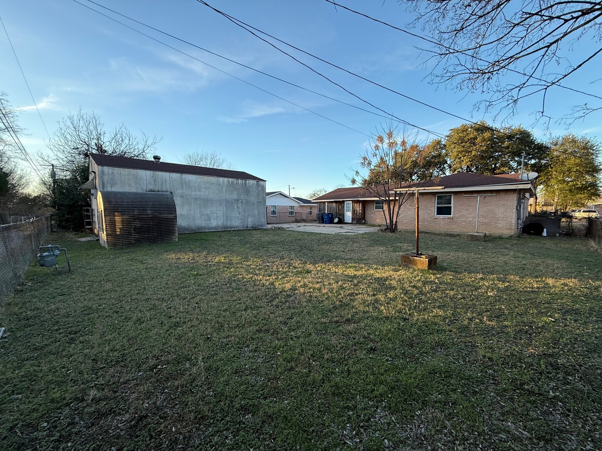 Building Photo - 922 Havenwood Dr