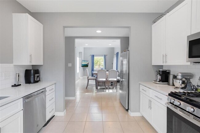 Building Photo - 4625 Mallow St