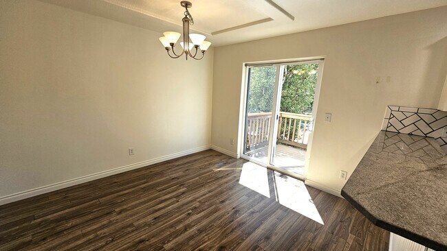 Building Photo - 1817 NE 88th Cir