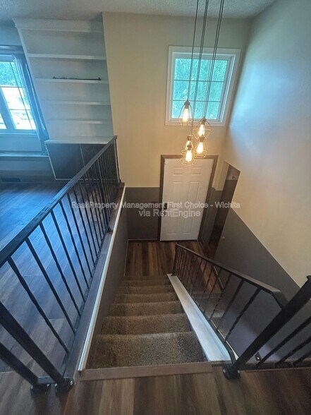 Building Photo - 3147 Brookfield Ct