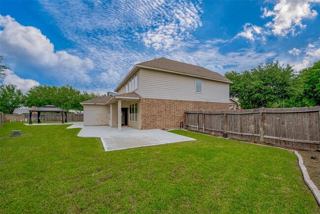 Building Photo - 26027 Chapman Falls Dr