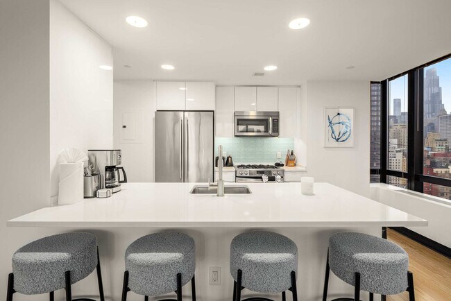 Building Photo - 1113 York Ave