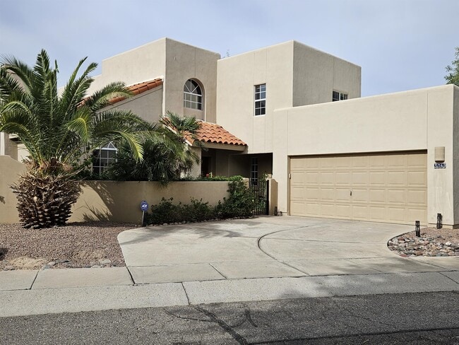 Primary Photo - 3049 Palomino Park Loop