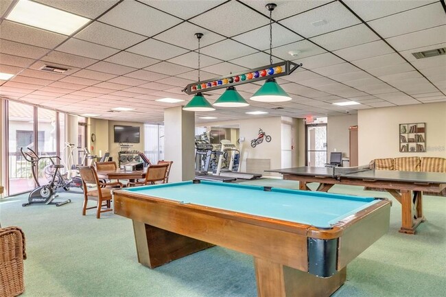 Building Photo - 6277 Bahia Del Mar Blvd S