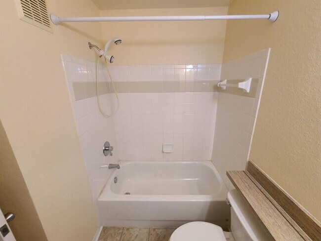 Building Photo - 36138 Lake Chase Blvd