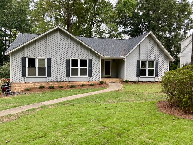 Building Photo - 2908 Jimamie Ln