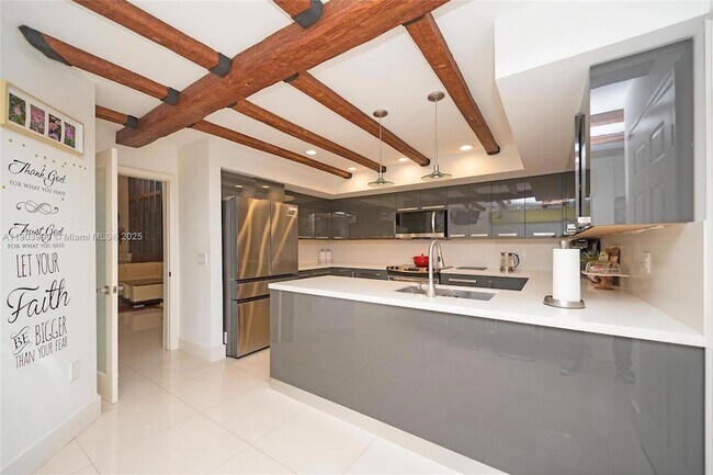 Building Photo - 9318 NW 50th Doral Cir S