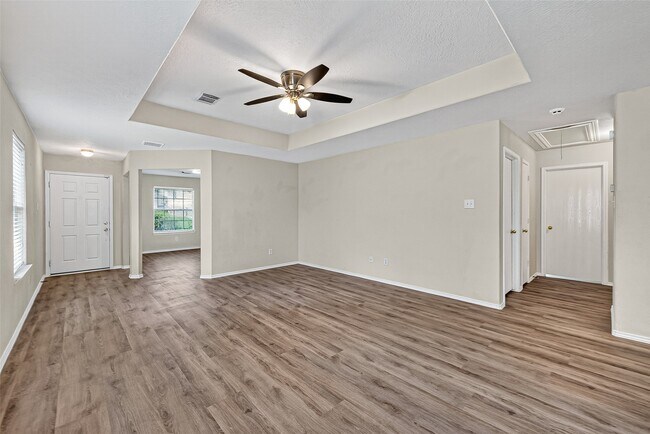 Building Photo - 19119 Yaupon Ranch Dr