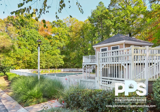 Building Photo - 801 Countryside Pl