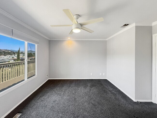 Building Photo - 1334 Miraflores Glen