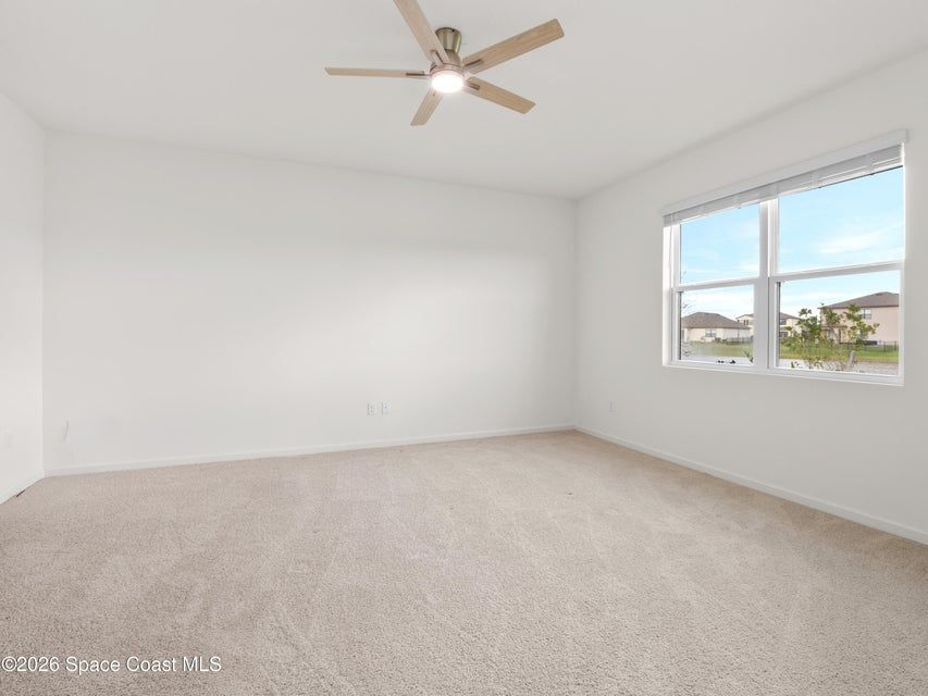 Building Photo - 5388 Waterfall Pl