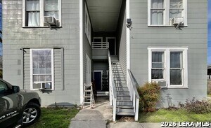 Building Photo - 506 W Drexel Ave