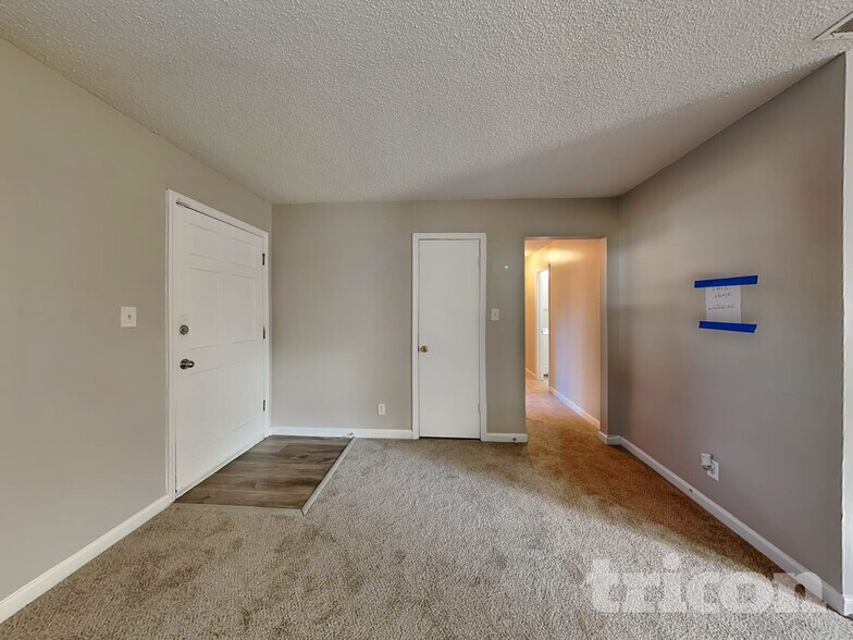 Building Photo - 2914 Sagemont Pl