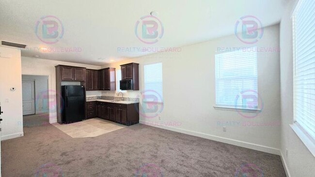Building Photo - 1/2 Month Free! 3 Bedroom 2 Bath Home Home in Wingfield!!