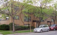 Building Photo - 2 bedroom in CHICAGO IL 60630