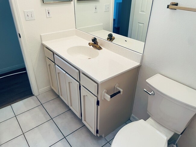 Building Photo - HOUSE - RED ROCK VIEWS - VILLAGE OF OAK CREEK