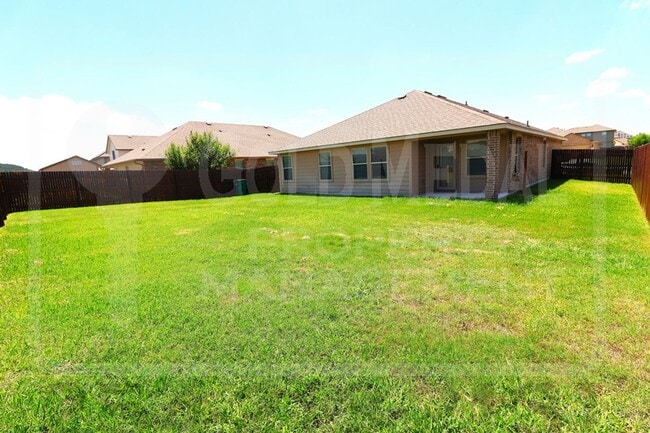 Building Photo - Don't Miss Out on This Beauty At 2521 Bargello! - Now Available For Rent!
