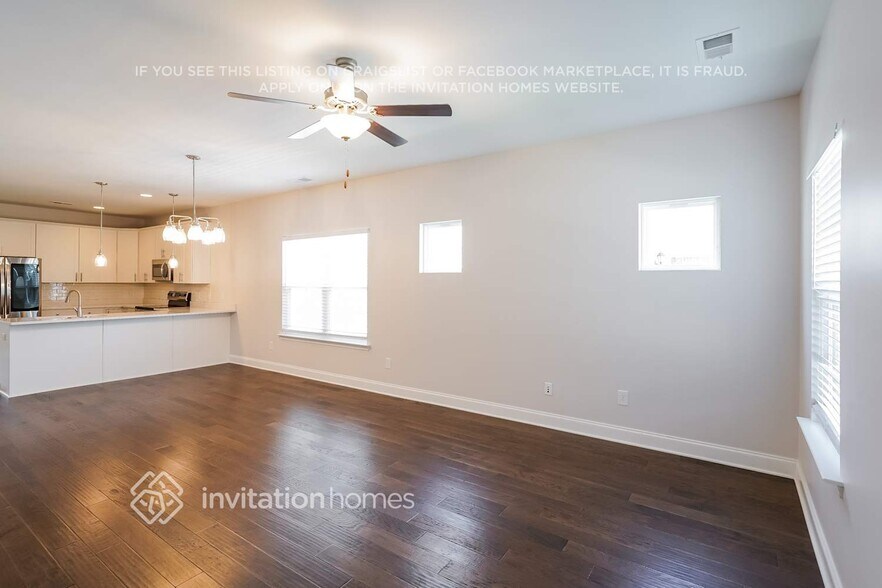 Building Photo - 263 Telavera Dr