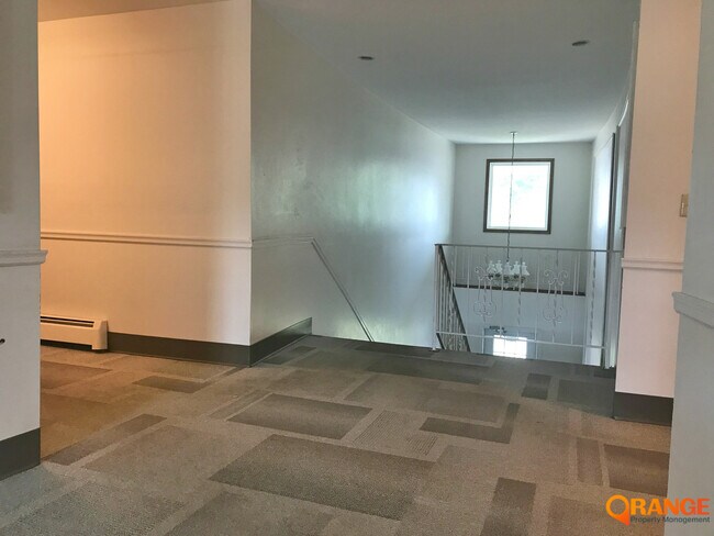 Building Photo - 1311 11th St N