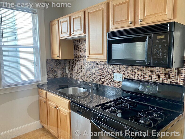 Building Photo - 12 Silvey Pl