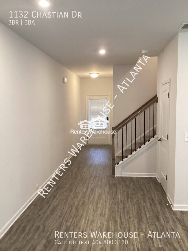 Building Photo - 1132 Chastain Dr