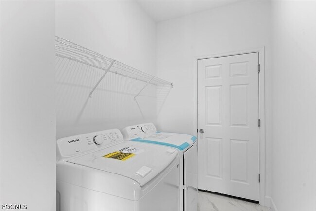 Building Photo - 1236 NW 25th Pl