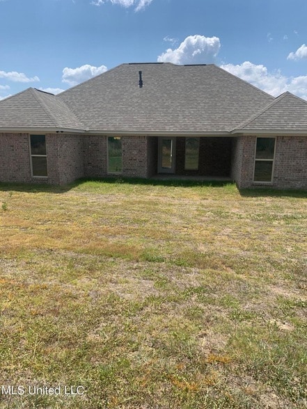 Building Photo - 624 Westfield Dr