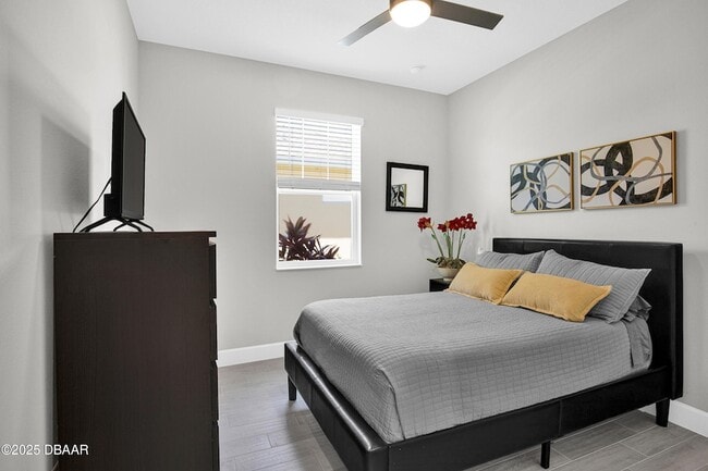 Building Photo - 109 Salt Shaker St