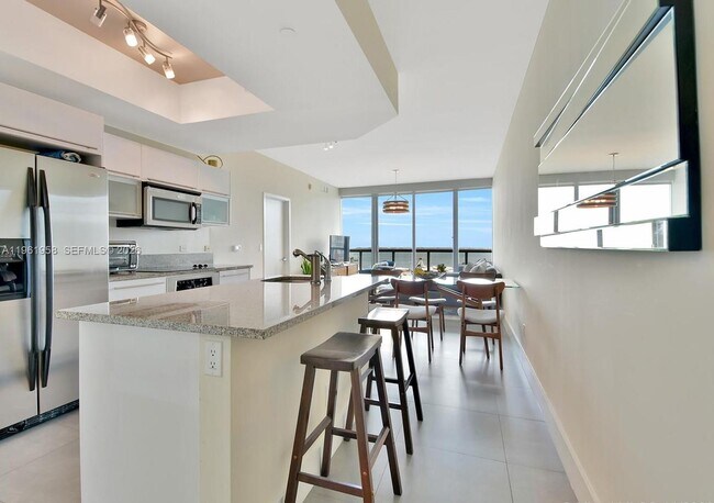 Building Photo - 888 Biscayne Blvd