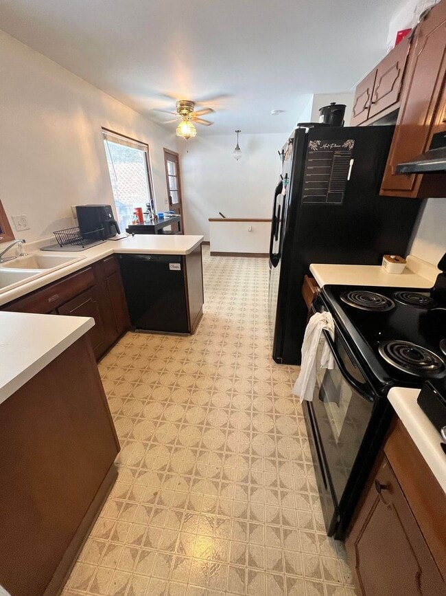 Building Photo - 1205 Brainerd Ave