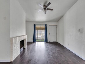 Building Photo - 12658 Ashford Meadow Dr