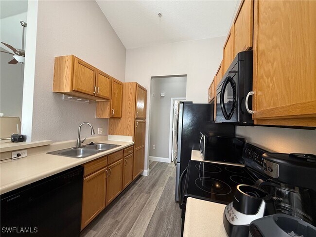 Building Photo - 7940 Preserve Cir
