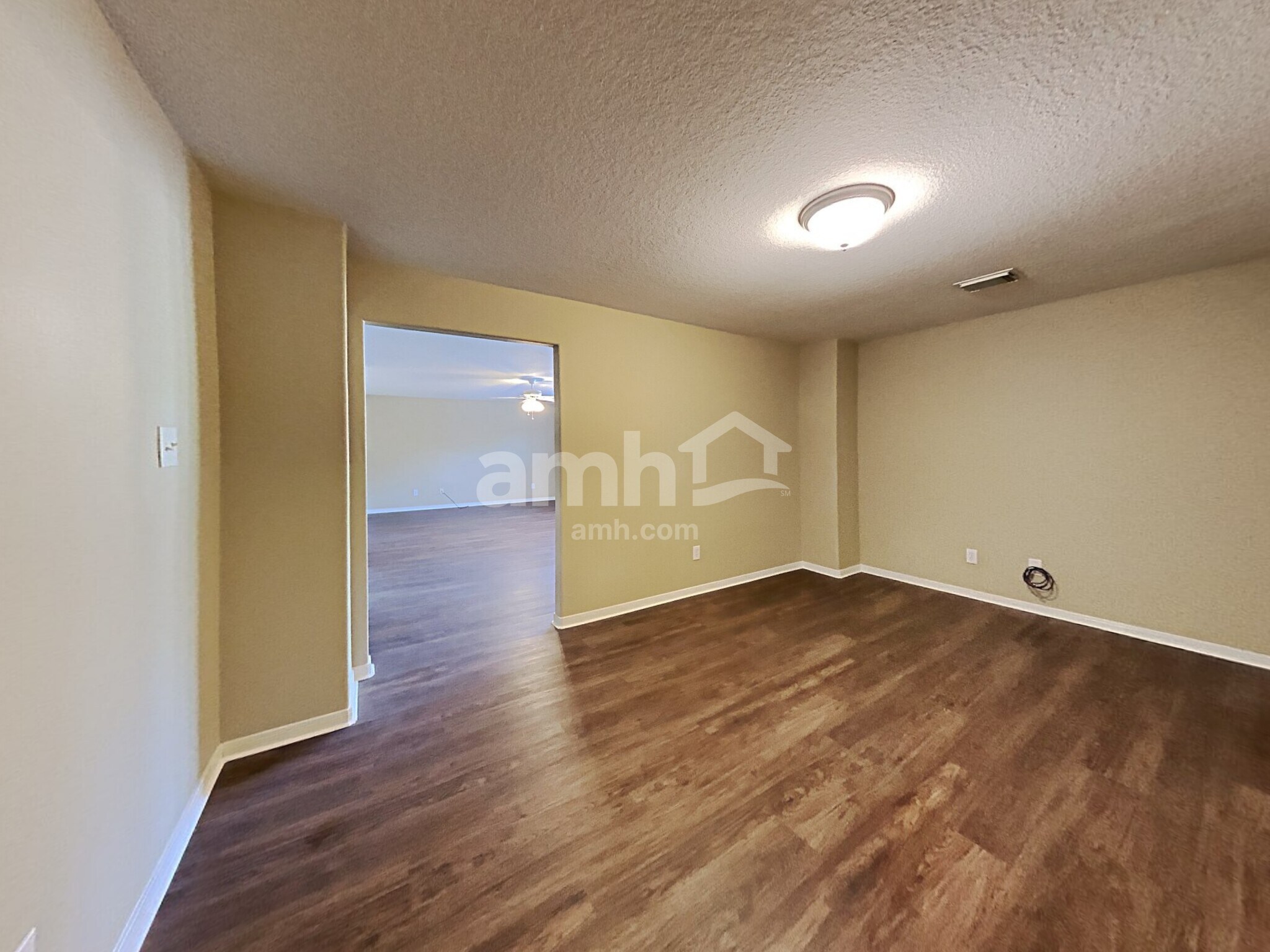 Building Photo - 4719 Blue Spruce Hill St