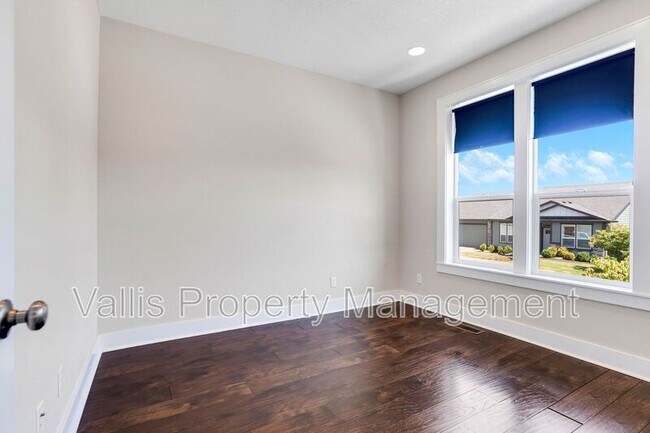 Building Photo - 5669 Cinnamon Teal St SE