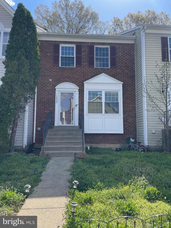 Building Photo - 17929 Milroy Dr