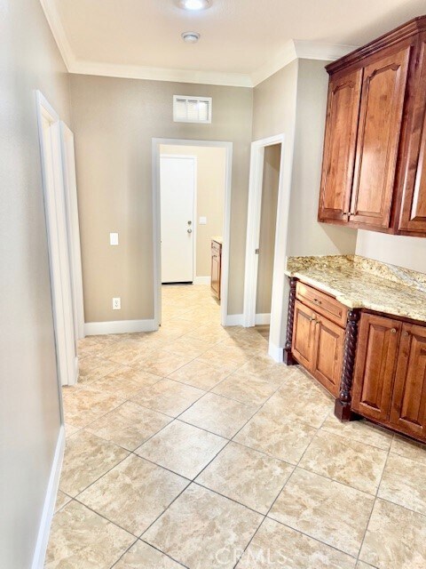 Building Photo - 26204 Percheron Cir