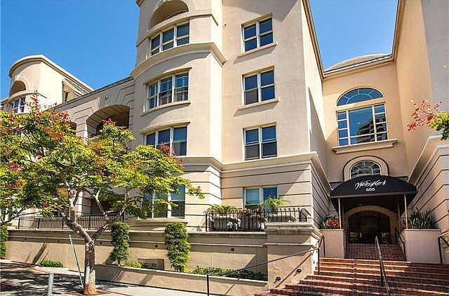 Building Photo - "Luxurious 2-Bed, 3-Bath Retreat with Granite Countertops in San Diego's Heart - 1460 Sq Ft of El...