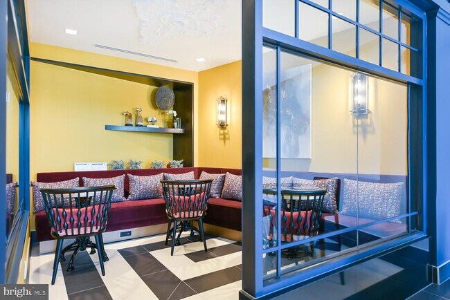 Building Photo - 901 H St NE