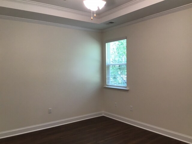 Building Photo - 222 Swan Dr