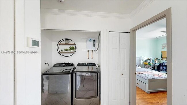 Building Photo - 13821 SW 14th St