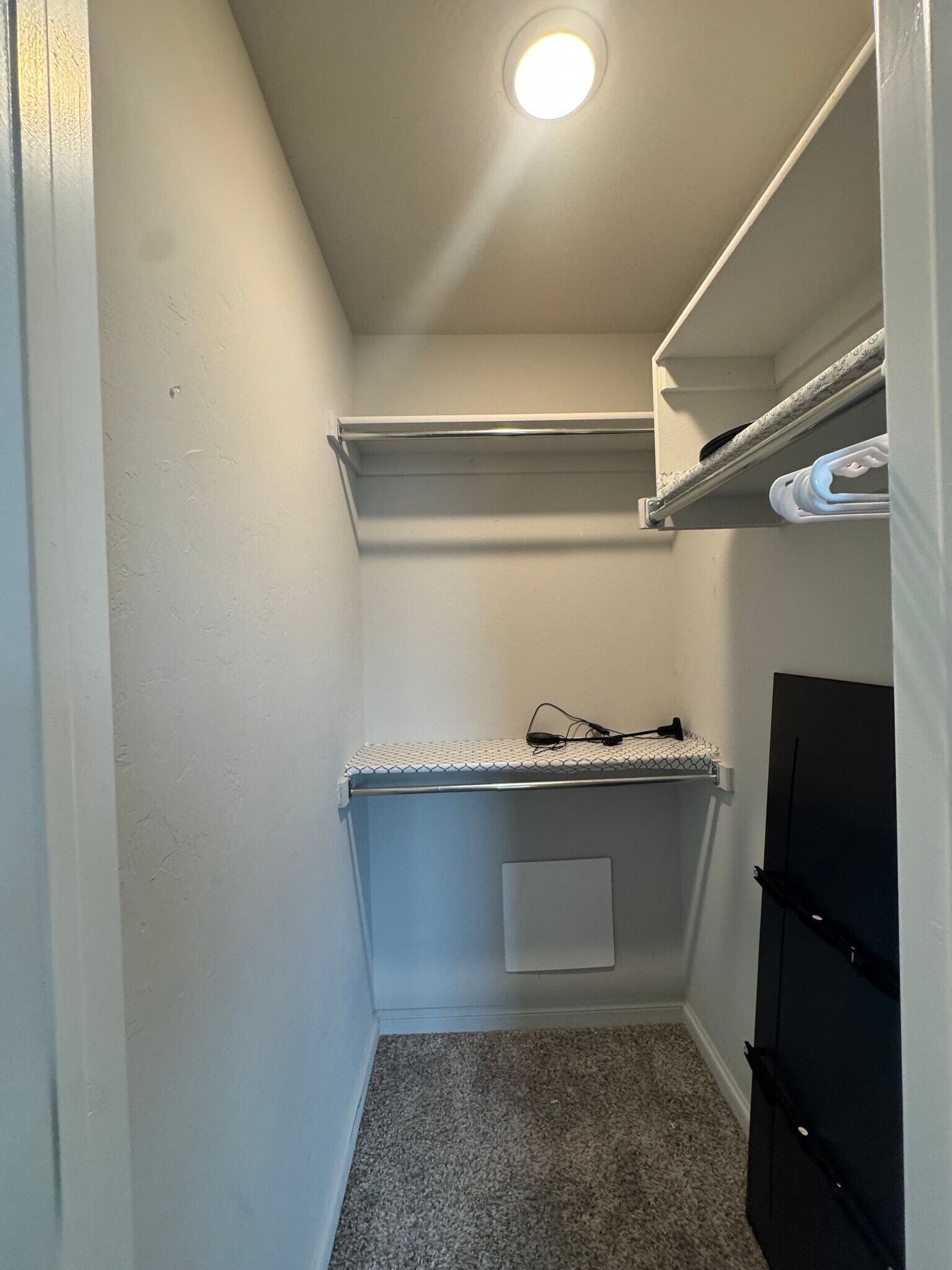 Building Photo - 9104 SW 47th St