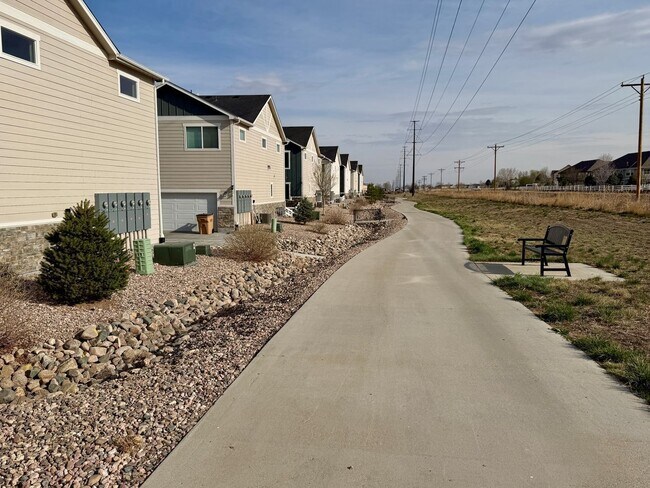 Building Photo - 1353 Reynolds St