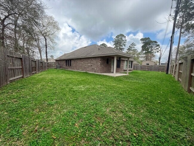 Building Photo - 15903 Tug Ct