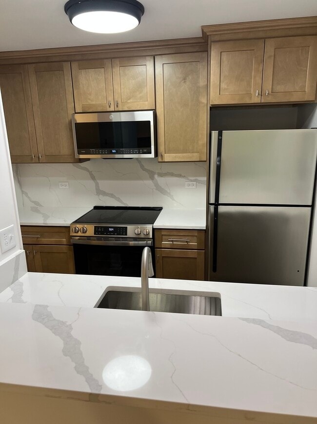 Building Photo - 108 Glengarry Dr