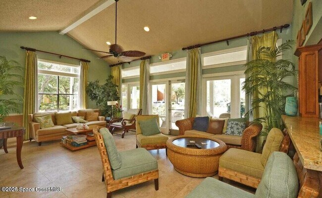 Building Photo - 225 S Tropical Trail