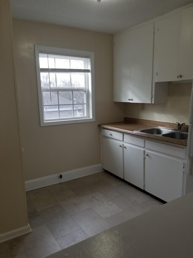 Building Photo - 111 South St